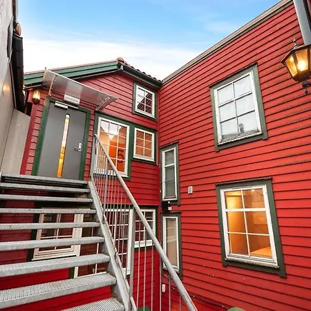 Bryggen - Prime Location, 2 Minutes From Bryggen Apartman *