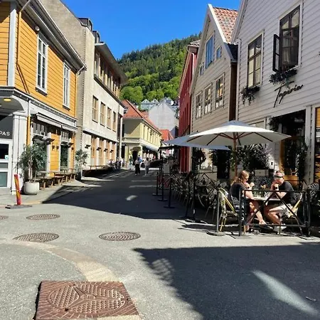 Lägenhet Bryggen - Prime Location, 2 Minutes From Bryggen Bergen